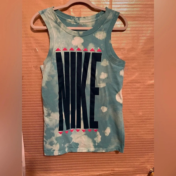 NIKE~GRAPHIC TEE~TIE DYE~SLEEVELESS TOP~SM - Picture 2 of 5